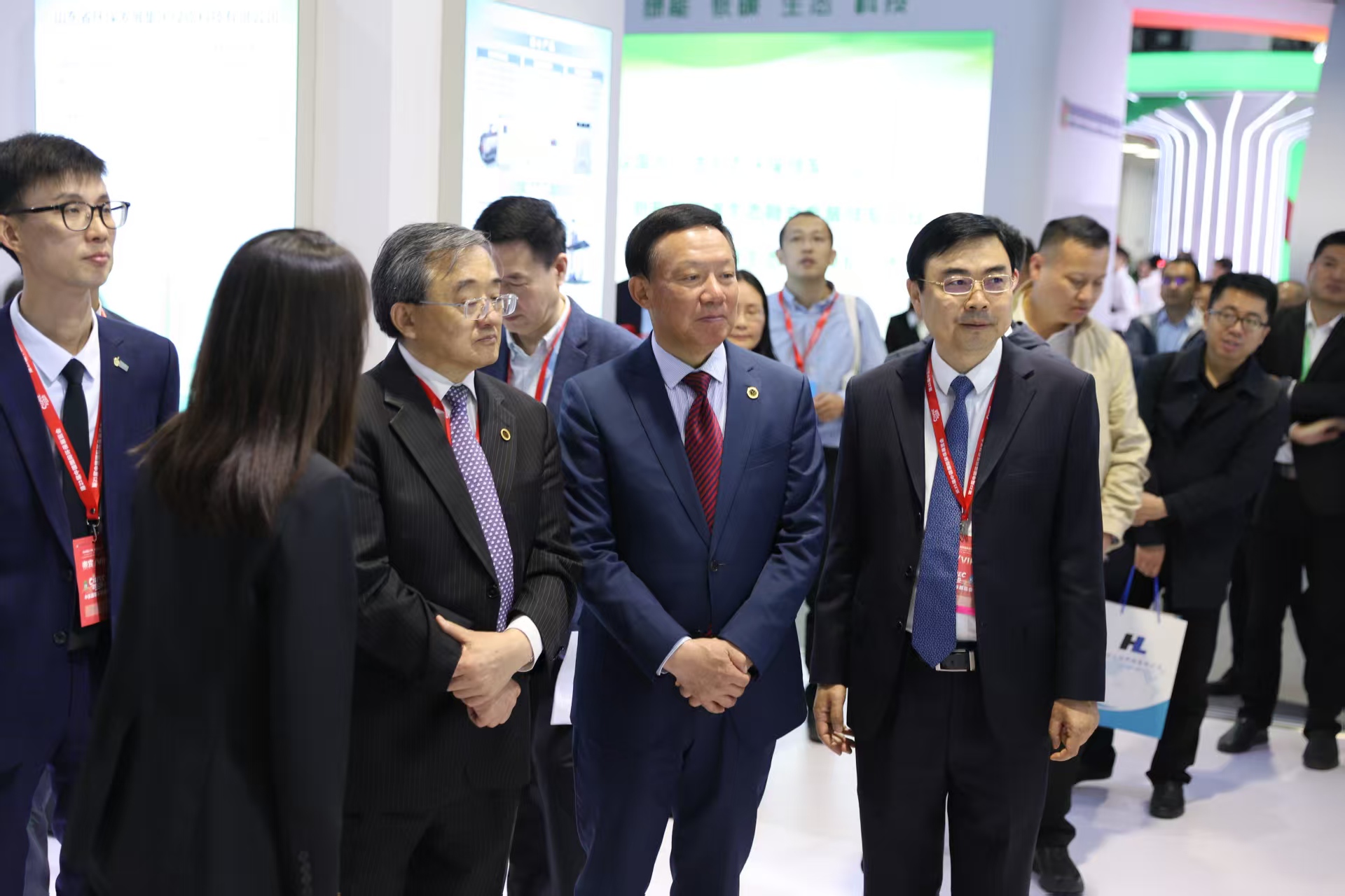 1744306074577.jpg 2.jpg